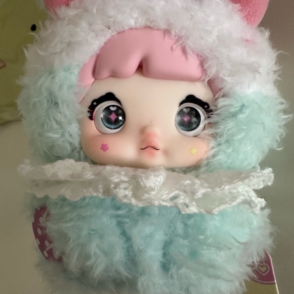 Nommi Frost Cream Bunny blind box. - Picture 6 of 8